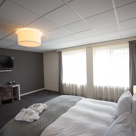 Hotel Het Raedthuys Sint-Maartensdijk Extérieur photo