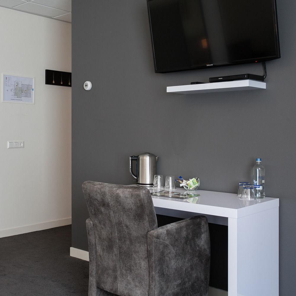 Hotel Het Raedthuys Sint-Maartensdijk Extérieur photo