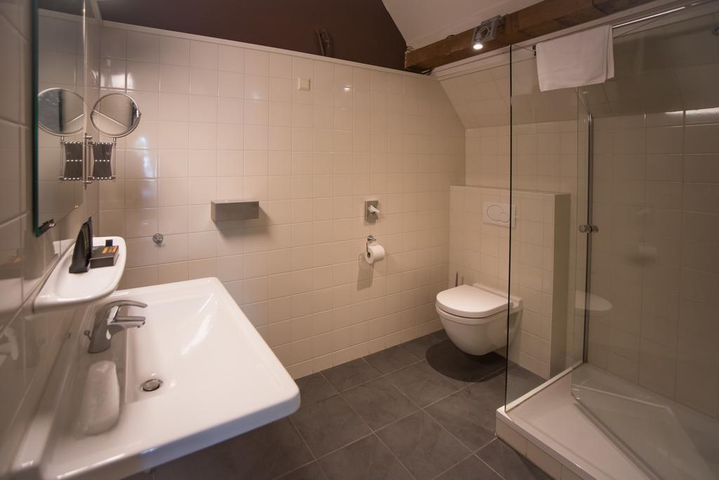 Hotel Het Raedthuys Sint-Maartensdijk Extérieur photo