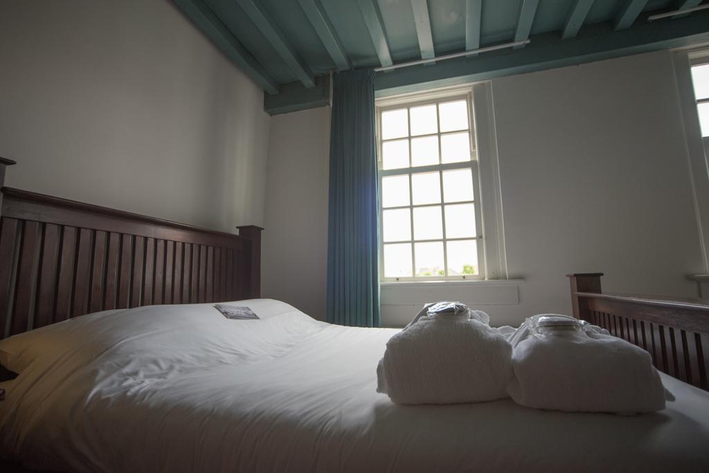 Hotel Het Raedthuys Sint-Maartensdijk Extérieur photo