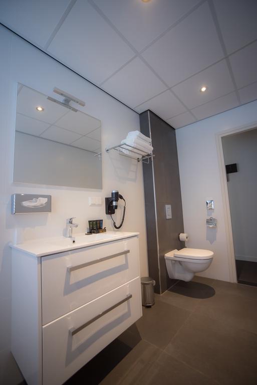 Hotel Het Raedthuys Sint-Maartensdijk Extérieur photo