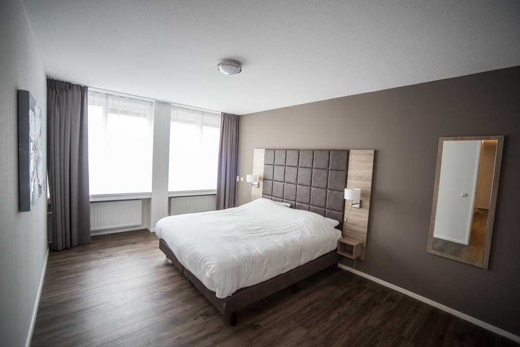 Hotel Het Raedthuys Sint-Maartensdijk Extérieur photo