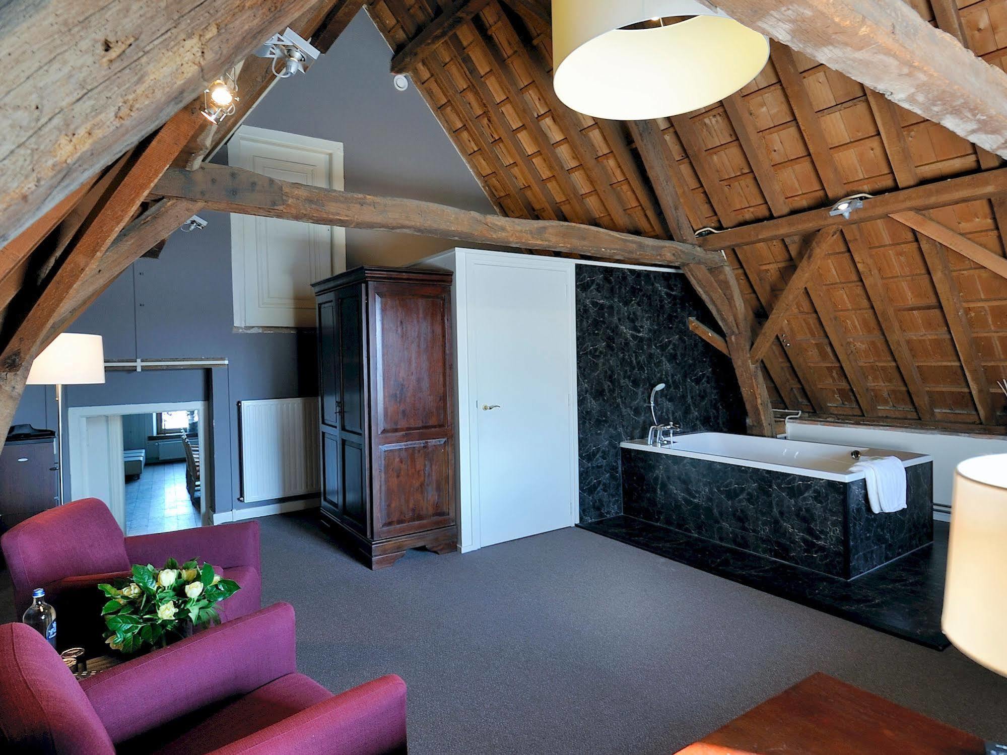 Hotel Het Raedthuys Sint-Maartensdijk Extérieur photo